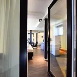 Manor House Flat In Lejlighed Robertville