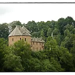アパート Manor House Flat In