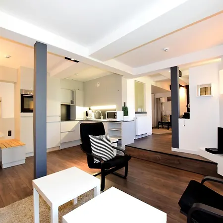 Manor House Flat In *